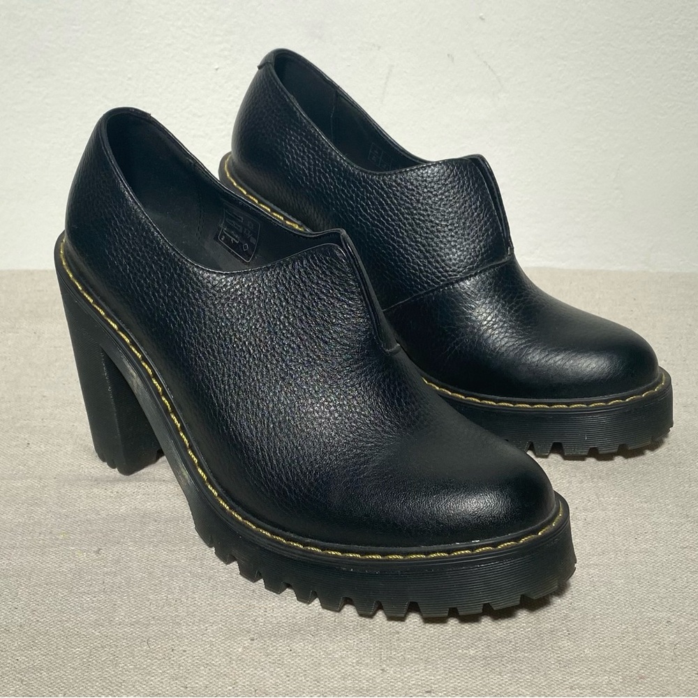 Dr Martens new without tags cordelia aunt sally black leather slip ons size 9